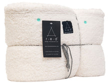 Load image into Gallery viewer, Cuddle Wrap